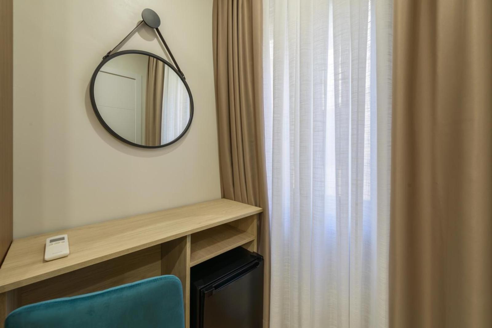 Hostal Sun Gate マドリード エクステリア 写真
