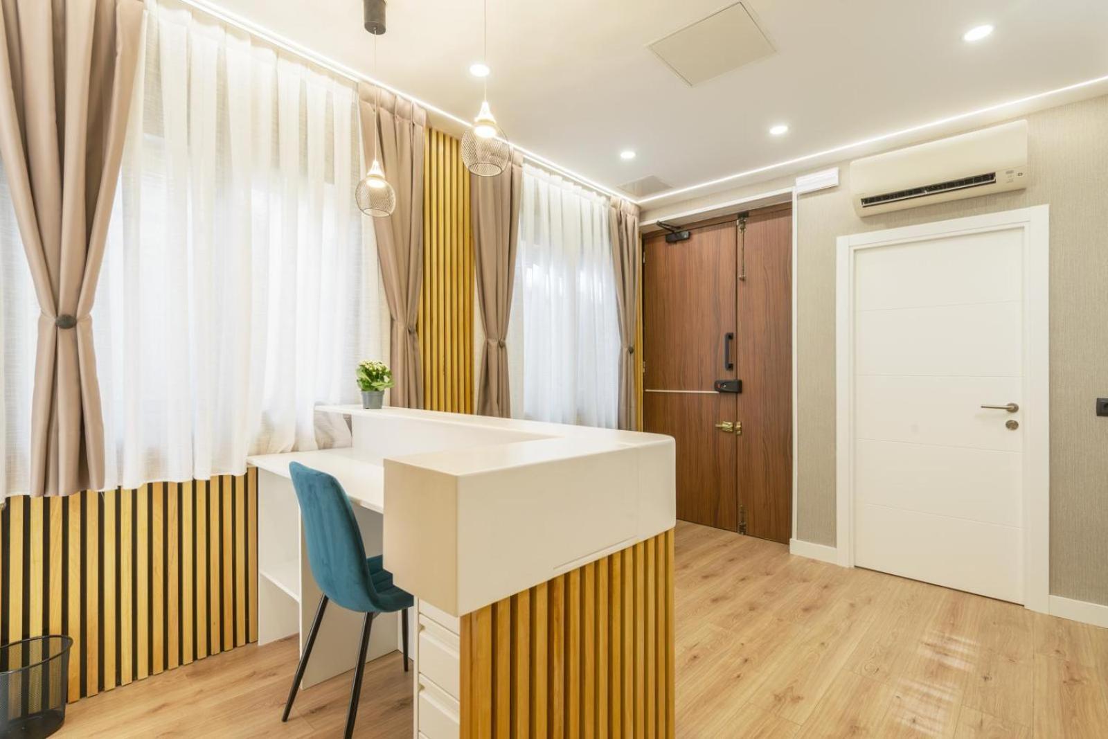 Hostal Sun Gate マドリード エクステリア 写真